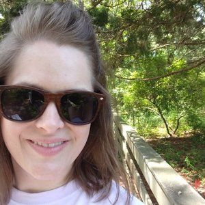 Meet your Posher, Lindsay